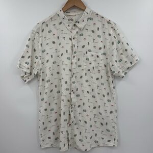 Marine Layer Trippy Icon Print Short Sleeve Button Up | Vacation Print | Large